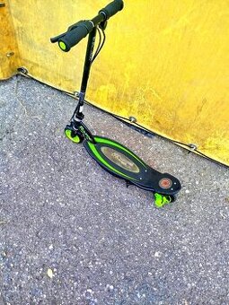 Predám detskú elektrickú kolobežku Razor