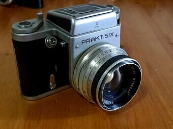 Fotoaparát PRAKTISIX (Biometar 2,8/80 Carl Zeiss Jena) -1957