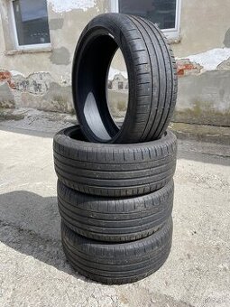 Pirelli Pzero