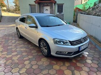 Volkswagen Passat R LINE 2,0TDI