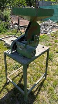 Šrotovník - 1
