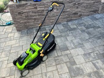 Aku kosačka FIELDMANN AKU FZR 70335-A 2× 20Ah