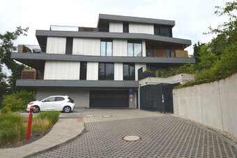 Luxusný 3izb, 92m2, terasa, 2x parking, GANSBERG, odpis DPH,