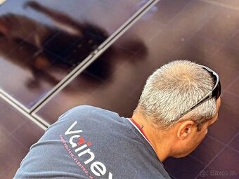 Hľadáme elektrikára na zapájanie fotovoltiky