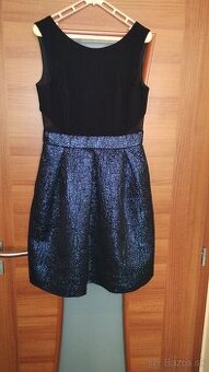 Krásne šaty veľ S nové