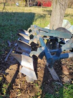 Predám kvalitný pluh štvorák