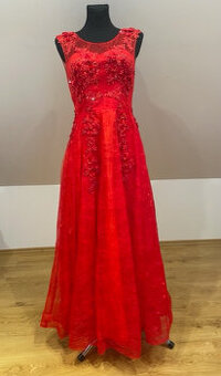 predám šaty na stužkovú