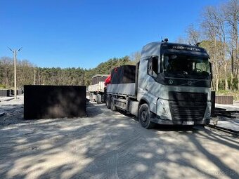 Betónové nádrže na žumpu alebo dažďovú vodu levice a okolice