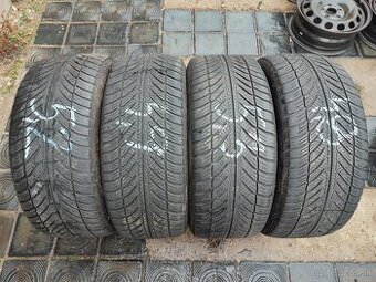 245/45 R18 Goodyear RSC