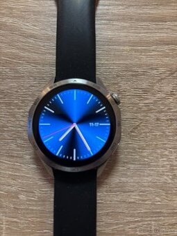 HUAWEI WATCH GT4 TOP STAV