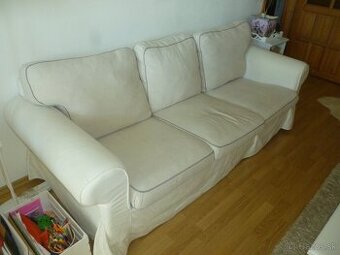 Sedacka 3 miestna a kreslo IKEA - 1