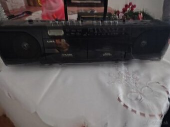 Predam radiomagneton Aiwa Dvojdeck