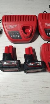 MILWAUKEE M12 B4 4Ah