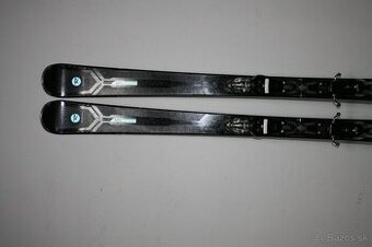 lyže Rossignol 163 cm , drevene jadro