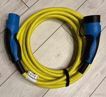 Predám nabíjací kábel Mennekes 8m