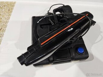 Konzola na zlte karticky + pistol 30e