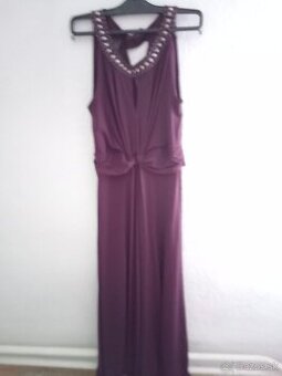 Plesové šaty
