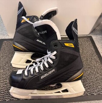 BRUSLE BAUER SUPREME 140  vel. 44,5/9 R