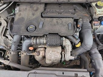 Predám kompletný motor 1.6 HDI 73kw 9HP