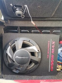 Aktívny subwoofer Pioneer TS-WX300A
