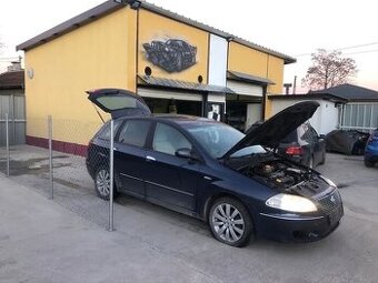 Fiat Croma 5x110 225/45 R18 zimné 8 mm