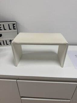 Podložka pod ruky - MANIKÚRA