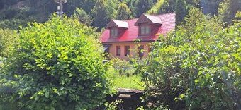 Historický rodinný dom v Tajove - 1