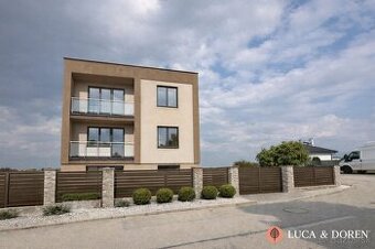 Rodinný dom s obrovským potenciálom blízko Trenčína na preda