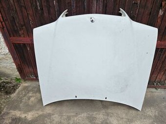 Predam na Mercedes-benz W202 prednú kapotu