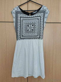 Čierno-biele letné etno boho šaty so vzorom - 1