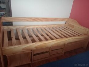 Detská drevená posteľ s roštom - 1