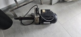 motor na grilovanie