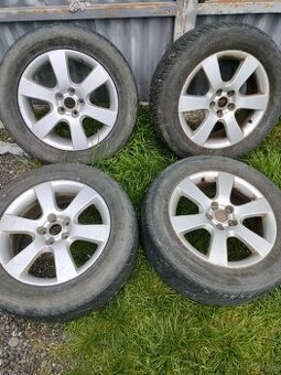 4ks alu disky orig. Hyundai 5x114,3 R18 235/60 r18