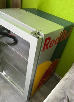 Red bull chladnička - 1