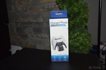PlayStation 5 DualSense Charging Station