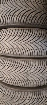 Predám 4ks jazdené zimné 215/55r17-94H Bf Goodrich