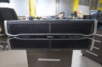 Dell PowerVault MD3060e / 60x 3,5HDD SAS JBOD / NETAPP