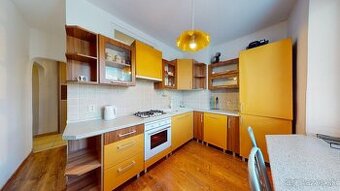 Prenájom: 2 izbový byt s balkónom, centrum, Spišská Nová Ves
