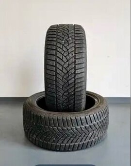 GoodYear ULTRA GRIP PERFORMANCE + 235/45 R18 98V