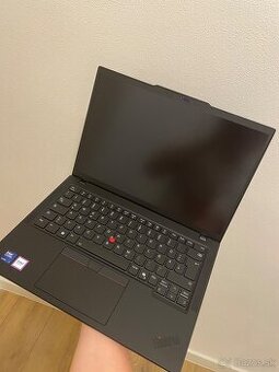 Lenovo ThinkPad T14 Gen 5- úplne nový/iba rozbalený - 1