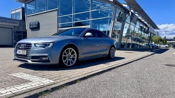 Audi a5 s-line 2.7 TDi 140kw