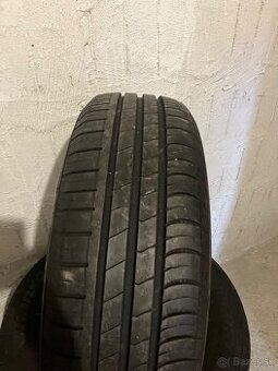 Hankook letné 195/65 R15