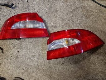 Zadne svetlo Škoda Superb 2, sedan
