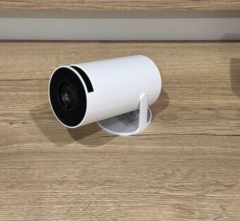 PROJEKTOR HY 300 PRO