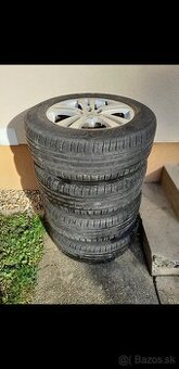 Nokian Wetproof SUV 225/65 R17 pneu obute na Alu diskoch