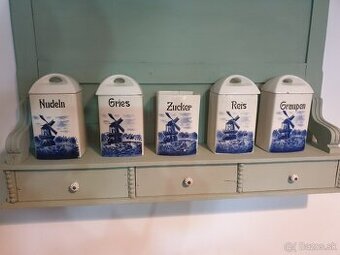 Starozitne dozy z roku 1900 Moskau