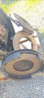 Predám spojku z LKT 81