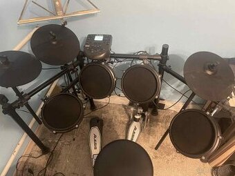 Alesis bicie nitro