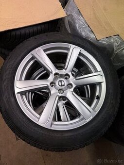 R19 ORIG.ZIMNÍ KOLA VOLVO XC90II 235/55/19 - 1