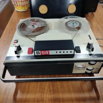 Kúpim magnetofón Tesla B54